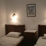 Erato Hotell Batsi