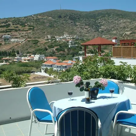 Erato Hotel Batsi (Andros)
