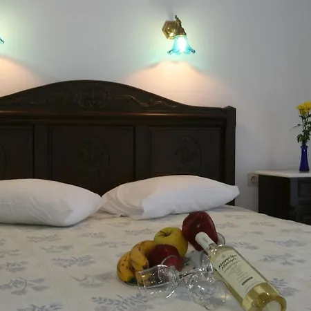 Otel Erato Batsi